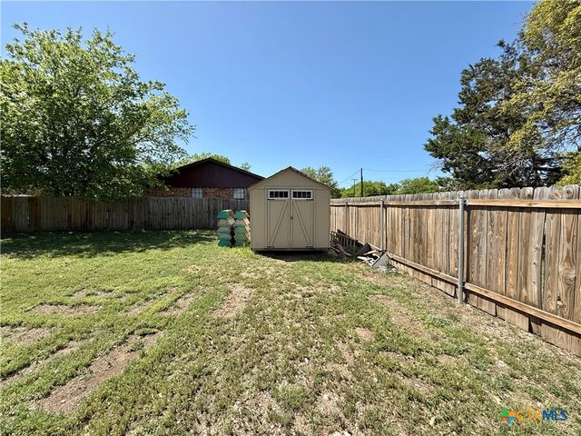 2109 Urbantke Lane, Copperas Cove, TX 76522