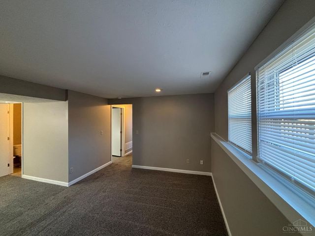 8121 Barret Road, West Chester, OH 45069