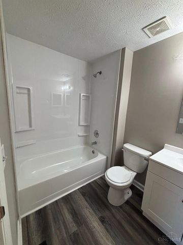 8121 Barret Road, West Chester, OH 45069