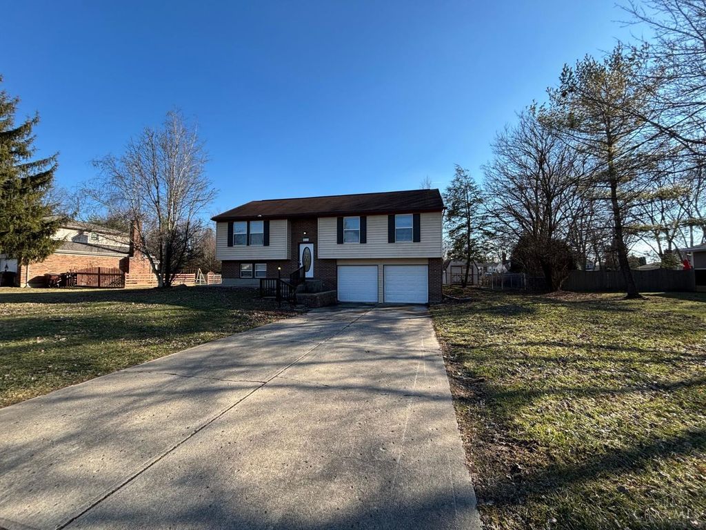 8121 Barret Road, West Chester, OH 45069