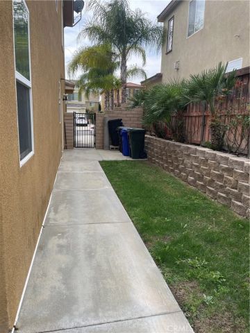 3991 Alpine Fir Court, San Bernardino, CA 92407