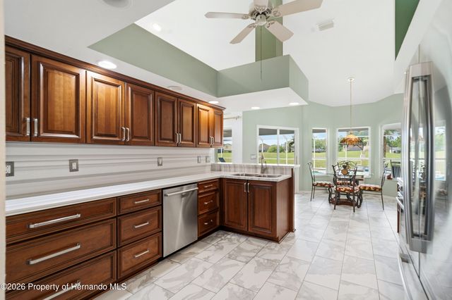 9276 Ashley Drive, Weeki Wachee, FL 34613