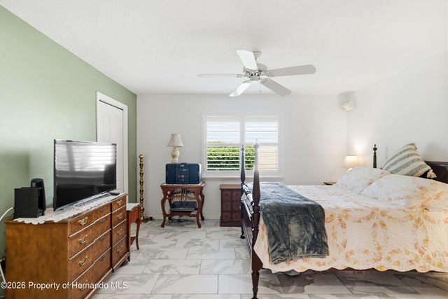 9276 Ashley Drive, Weeki Wachee, FL 34613