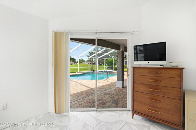 9276 Ashley Drive, Weeki Wachee, FL 34613