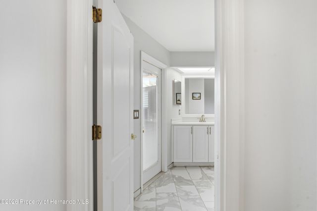9276 Ashley Drive, Weeki Wachee, FL 34613