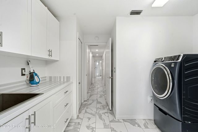 9276 Ashley Drive, Weeki Wachee, FL 34613