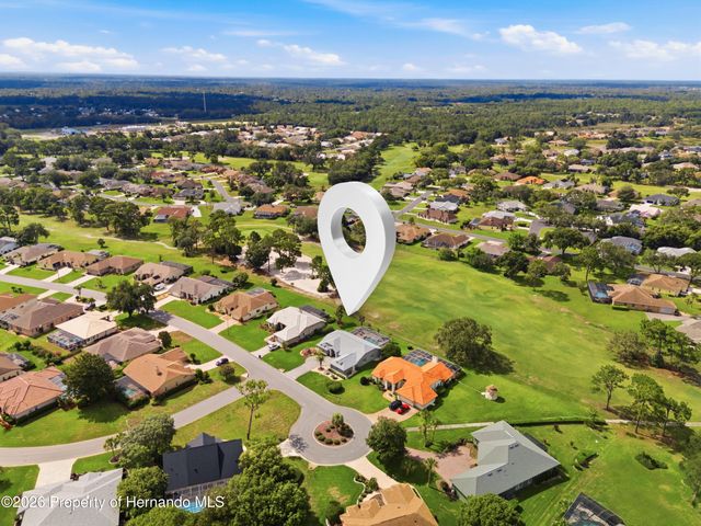 9276 Ashley Drive, Weeki Wachee, FL 34613