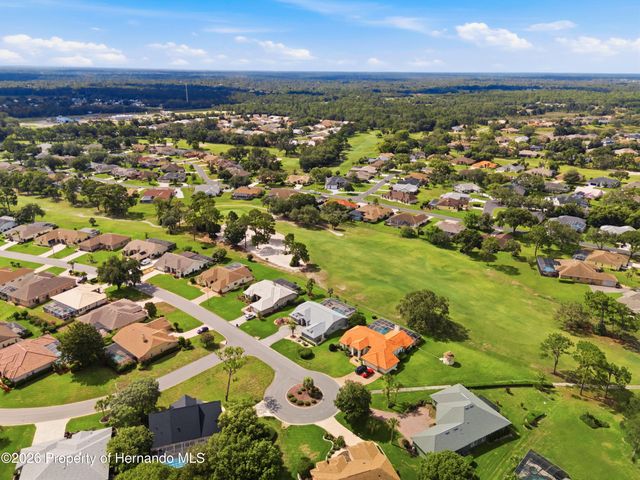 9276 Ashley Drive, Weeki Wachee, FL 34613