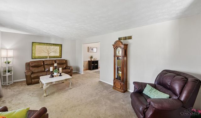 1052 Rainbow Trail, Miami Twp, OH 45150