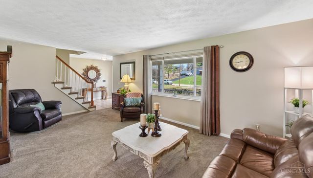 1052 Rainbow Trail, Miami Twp, OH 45150