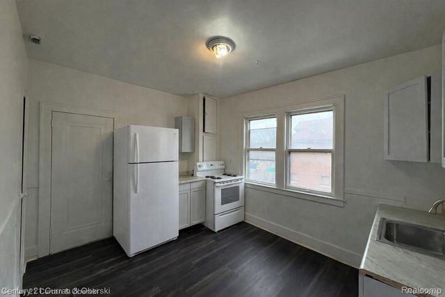 2683 Clements Street, Detroit, MI 48238