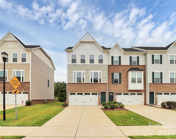 2541 Grantham Place Drive, Fort Mill, SC 29715