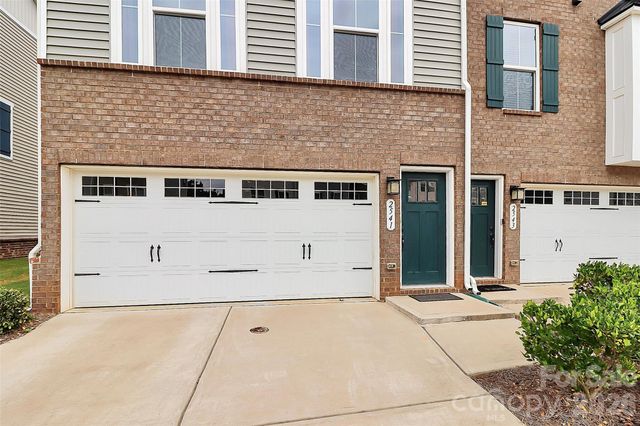 2541 Grantham Place Drive, Fort Mill, SC 29715