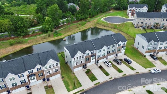 2541 Grantham Place Drive, Fort Mill, SC 29715