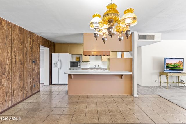 3742 W Berridge Lane, Phoenix, AZ 85019