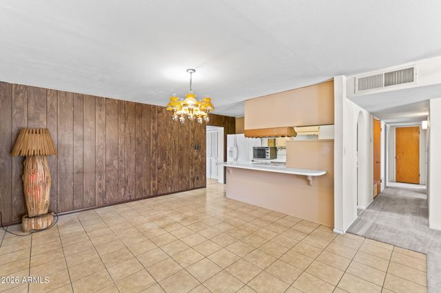 3742 W Berridge Lane, Phoenix, AZ 85019