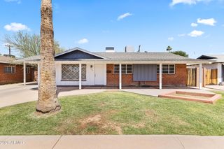 3742 W Berridge Lane, Phoenix, AZ 85019