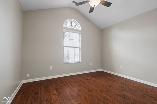 2712 Reflection Way, Greenwood, IN 46143