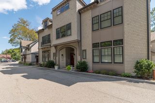 582R Hale 1, Beverly, MA 01915