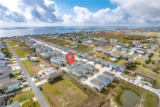112 Maldives, Rockport, TX 78382
