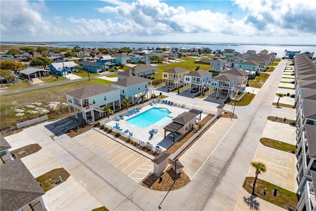 112 Maldives, Rockport, TX 78382