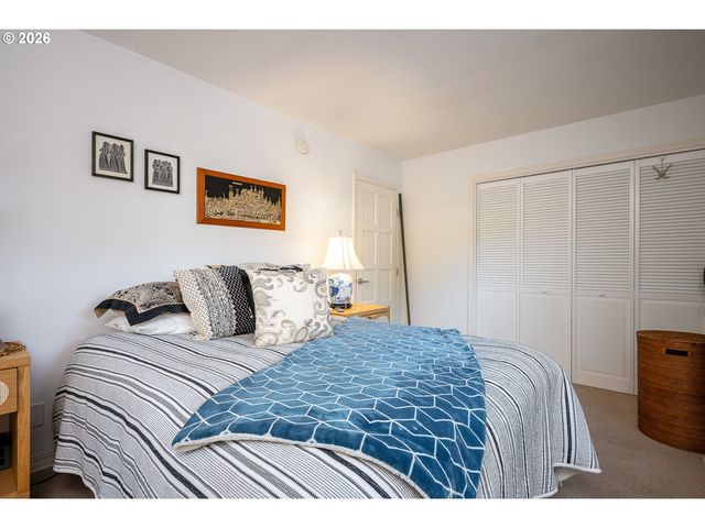 2021 Sw MAIN St 32, Portland, OR 97205