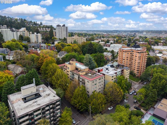2021 Sw MAIN St 32, Portland, OR 97205