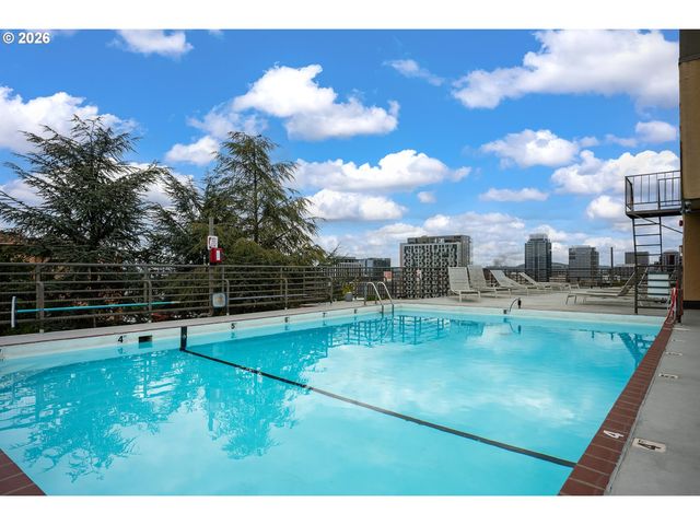 2021 Sw MAIN St 32, Portland, OR 97205