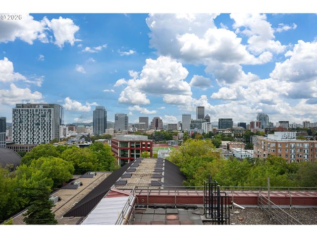 2021 Sw MAIN St 32, Portland, OR 97205