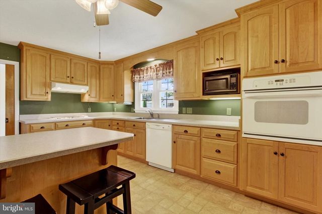 9130 MEADOWBROOK DR, Waynesboro, PA 17268