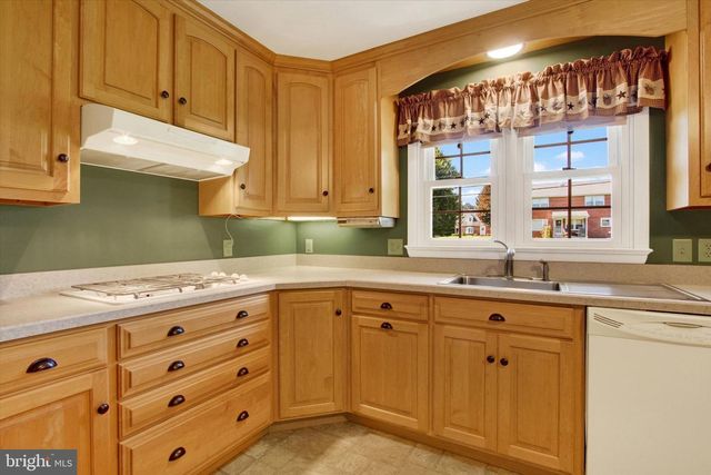 9130 MEADOWBROOK DR, Waynesboro, PA 17268