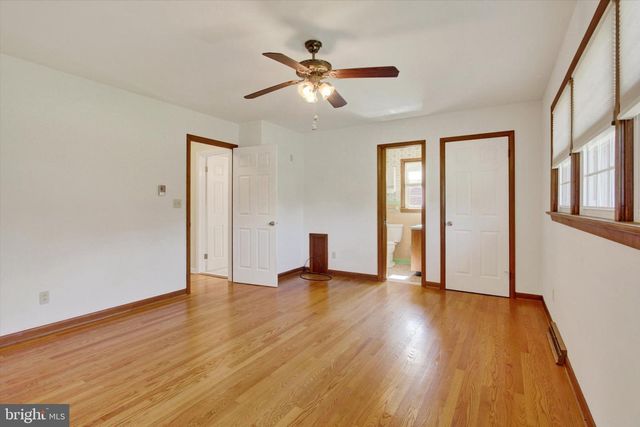 9130 MEADOWBROOK DR, Waynesboro, PA 17268