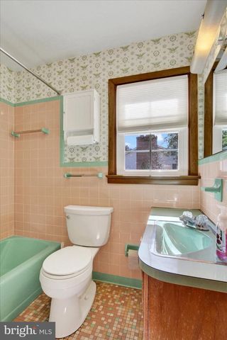 9130 MEADOWBROOK DR, Waynesboro, PA 17268