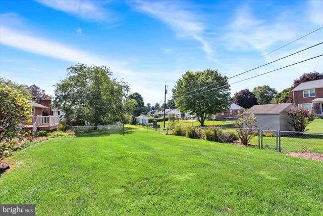 9130 MEADOWBROOK DR, Waynesboro, PA 17268