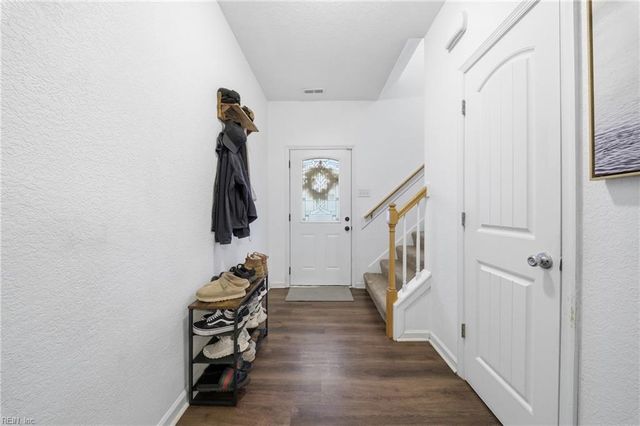 2118 Weber AVE, Chesapeake, VA 23320