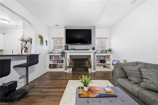 2118 Weber AVE, Chesapeake, VA 23320