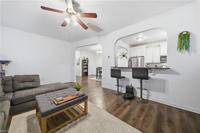 2118 Weber AVE, Chesapeake, VA 23320