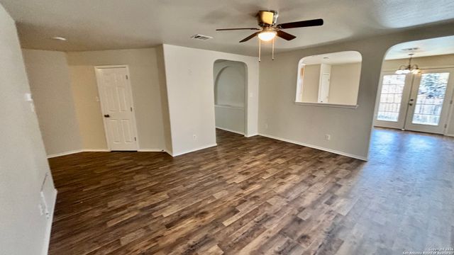 6918 Caribou, San Antonio, TX 78244