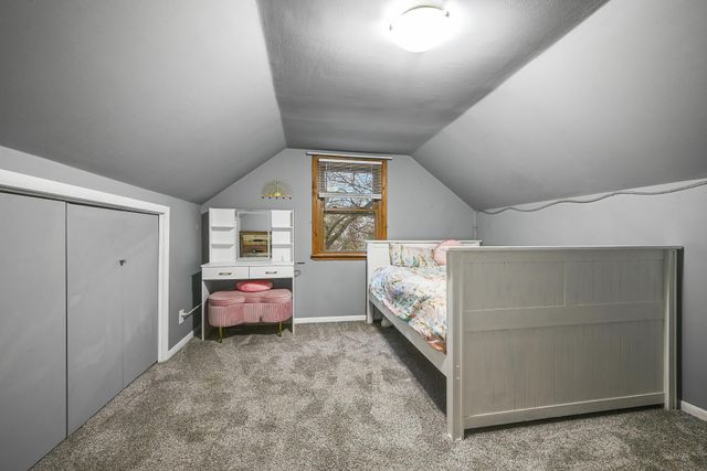 7021 34th Avenue N, Crystal, MN 55427