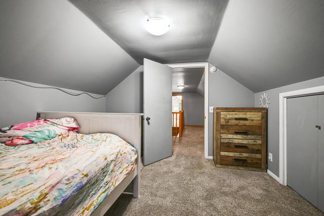 7021 34th Avenue N, Crystal, MN 55427