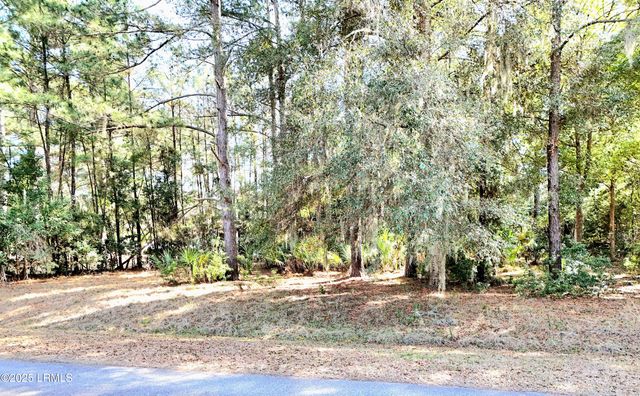 213 Old Plantation Drive, Beaufort, SC 29907