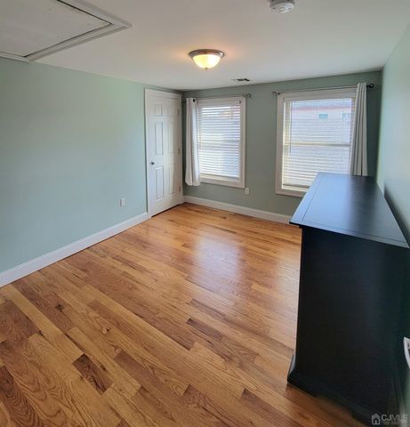 517 New Brunswick Avenue A, Fords, NJ 08863