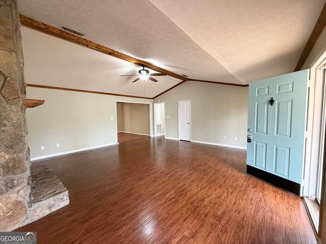 124 Lincoln Lane, Lagrange, GA 30240