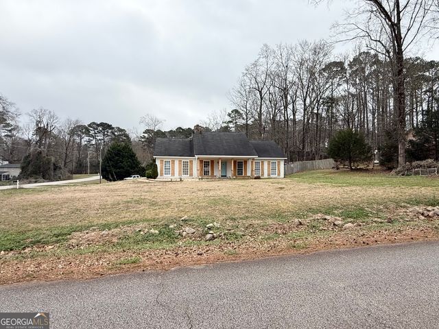 124 Lincoln Lane, Lagrange, GA 30240