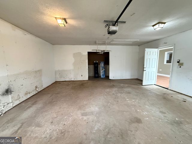 124 Lincoln Lane, Lagrange, GA 30240