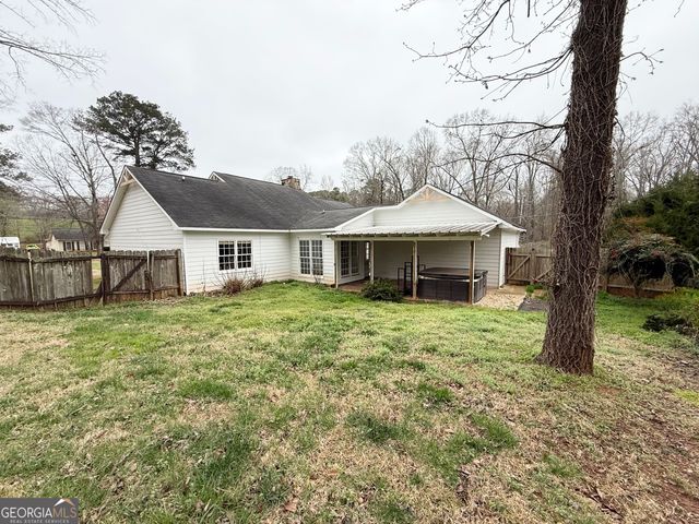 124 Lincoln Lane, Lagrange, GA 30240