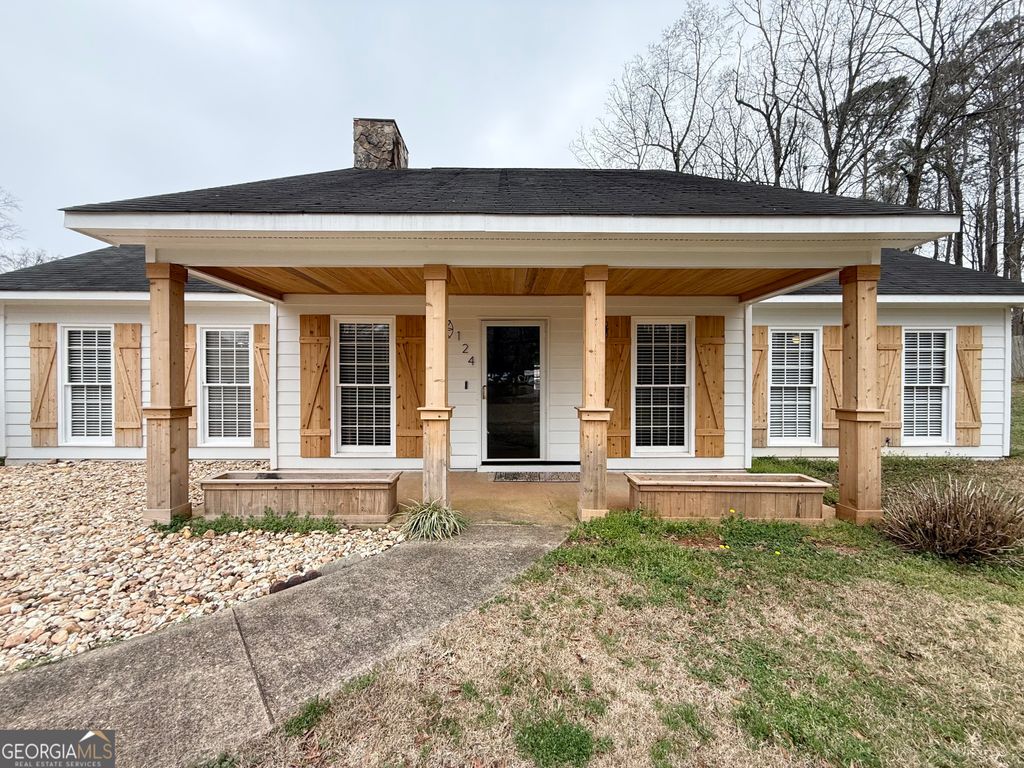 124 Lincoln Lane, Lagrange, GA 30240