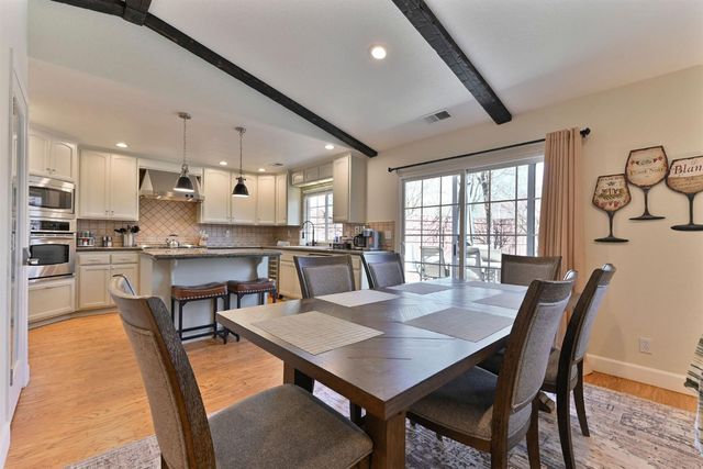 333 Oak Tree Cir, Murphys, CA 95247