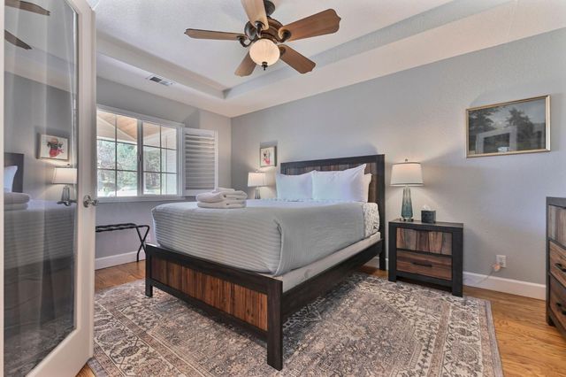 333 Oak Tree Cir, Murphys, CA 95247