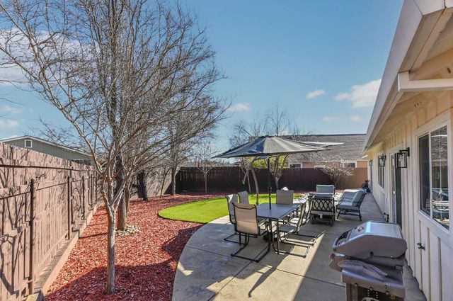 333 Oak Tree Cir, Murphys, CA 95247